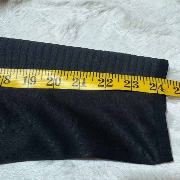 Greg Norman Attack life Mens Colorblock Long Sleeves 1/4 Zip Pullover Small NWT - Picture 9 of 11